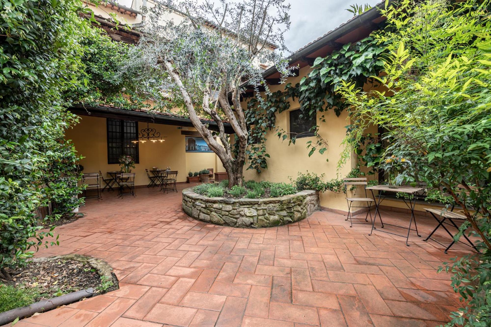 דירות פירנצה Cortile Santa Monaca מראה חיצוני תמונה
